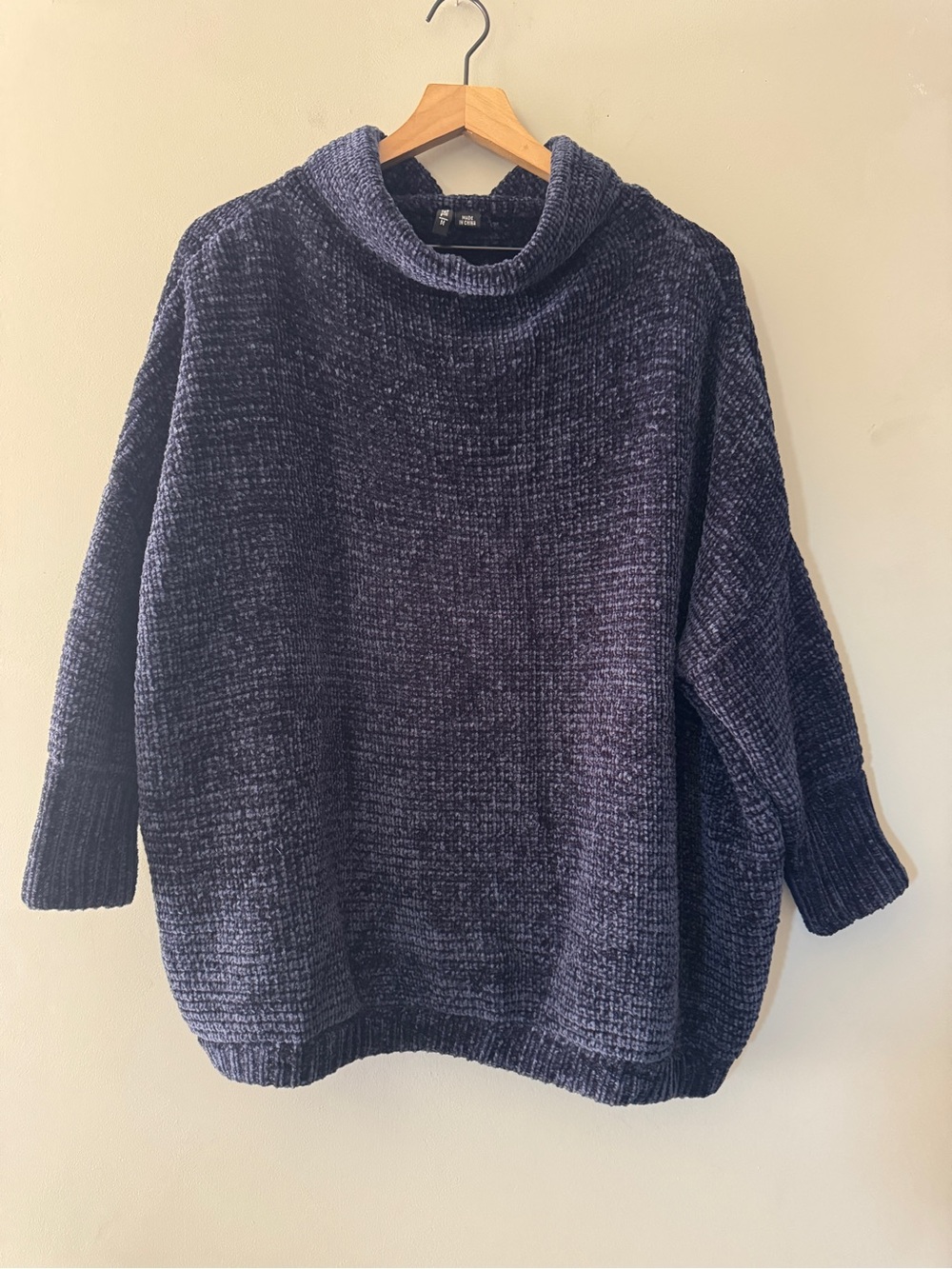 Ethyl | Plush Chenille Cowl Neck Navy Sweater | M